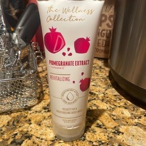 Bath and Body Works Pomegranate Extract Bodywash